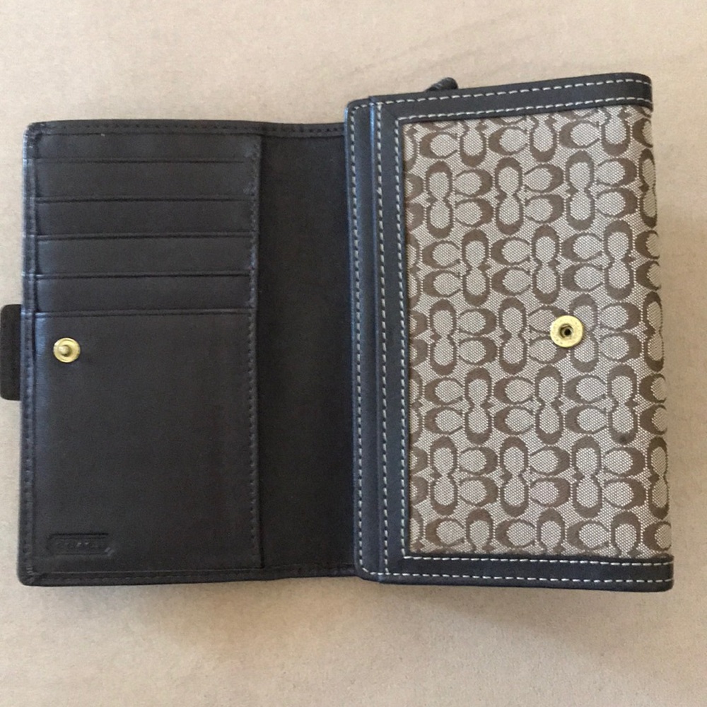 Coach wallet